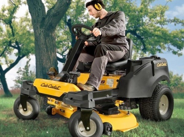   CUB CADET