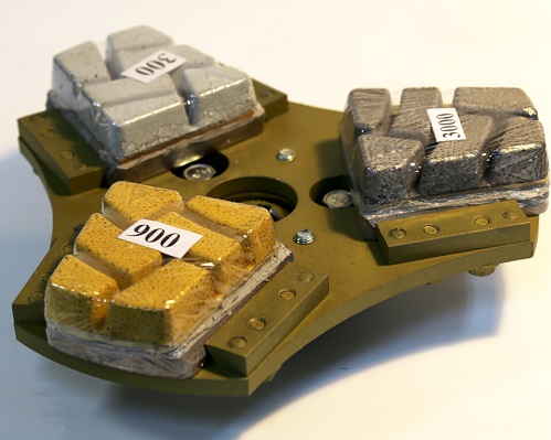 Возможность установки абразивных полировальных инструментов Возможность установки абразивных полировальных инструментов