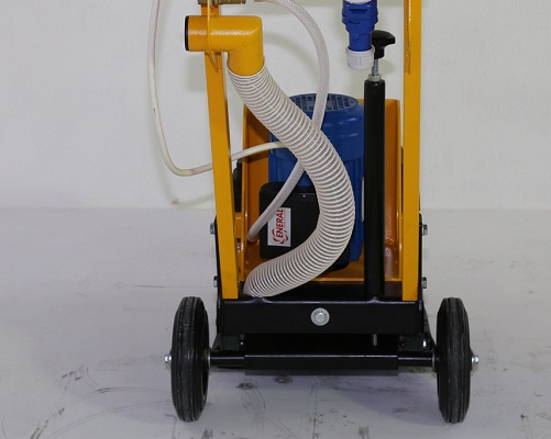 Возможность подключения пылесоса Возможность подключения пылесоса