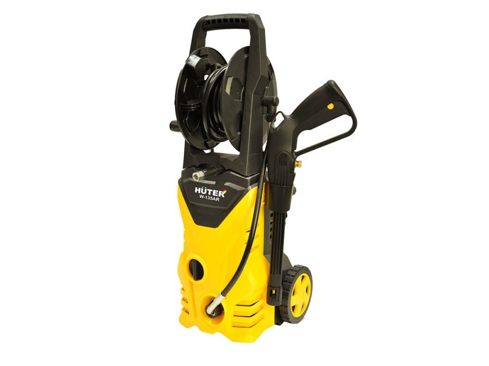 230 В, 1,65 кВт, давление 90-135 бар, производительность 360 л/час, вес 6,4 кг. Металлическая конструкция насоса. Шланг высокого давления 5м. Нерегулируемый пеногенератор. Барабан для смотки шланга.